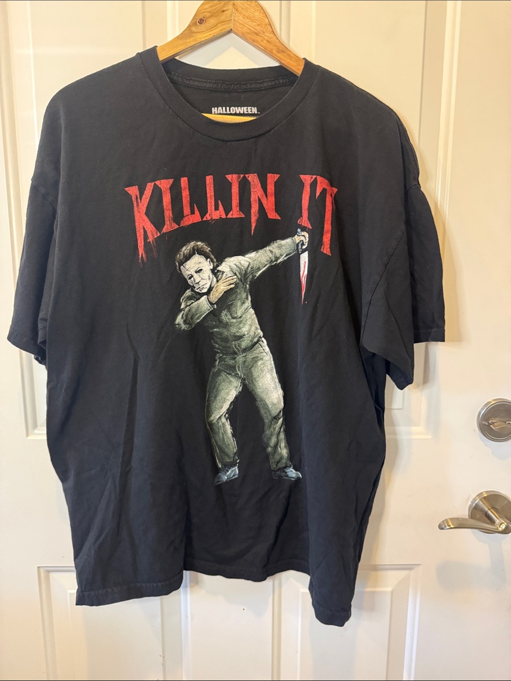 Halloween 'Killin It' Black Graphic Tee - Horror Movie Design